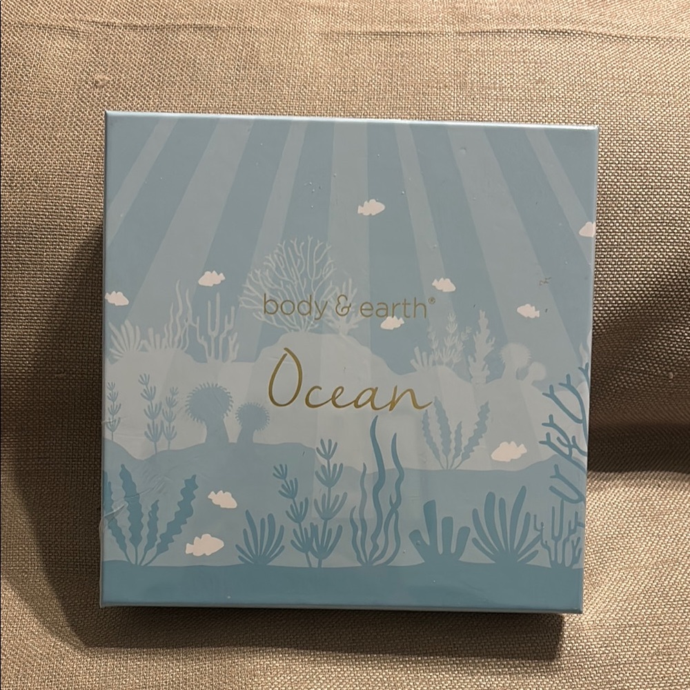 Body & Earth 5 Piece Ocean Scent Gift Set